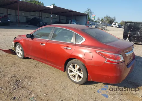 2015 Nissan Altima 2.5 Sv z USA, uszkodzony, nr VIN 1N4AL3AP3FC481352